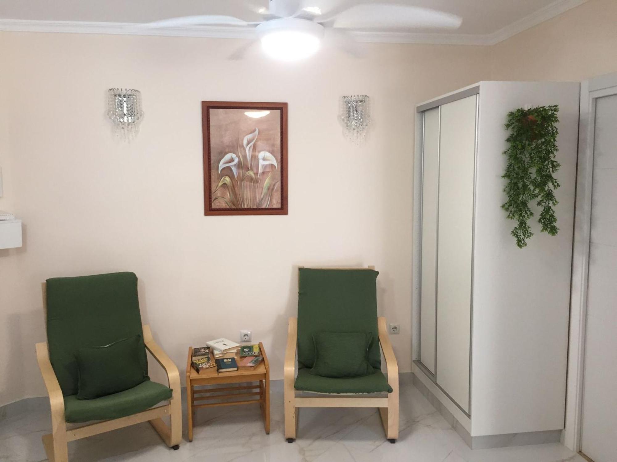 Studio In The Centre Near The Beach Lägenhet Torremolinos Exteriör bild